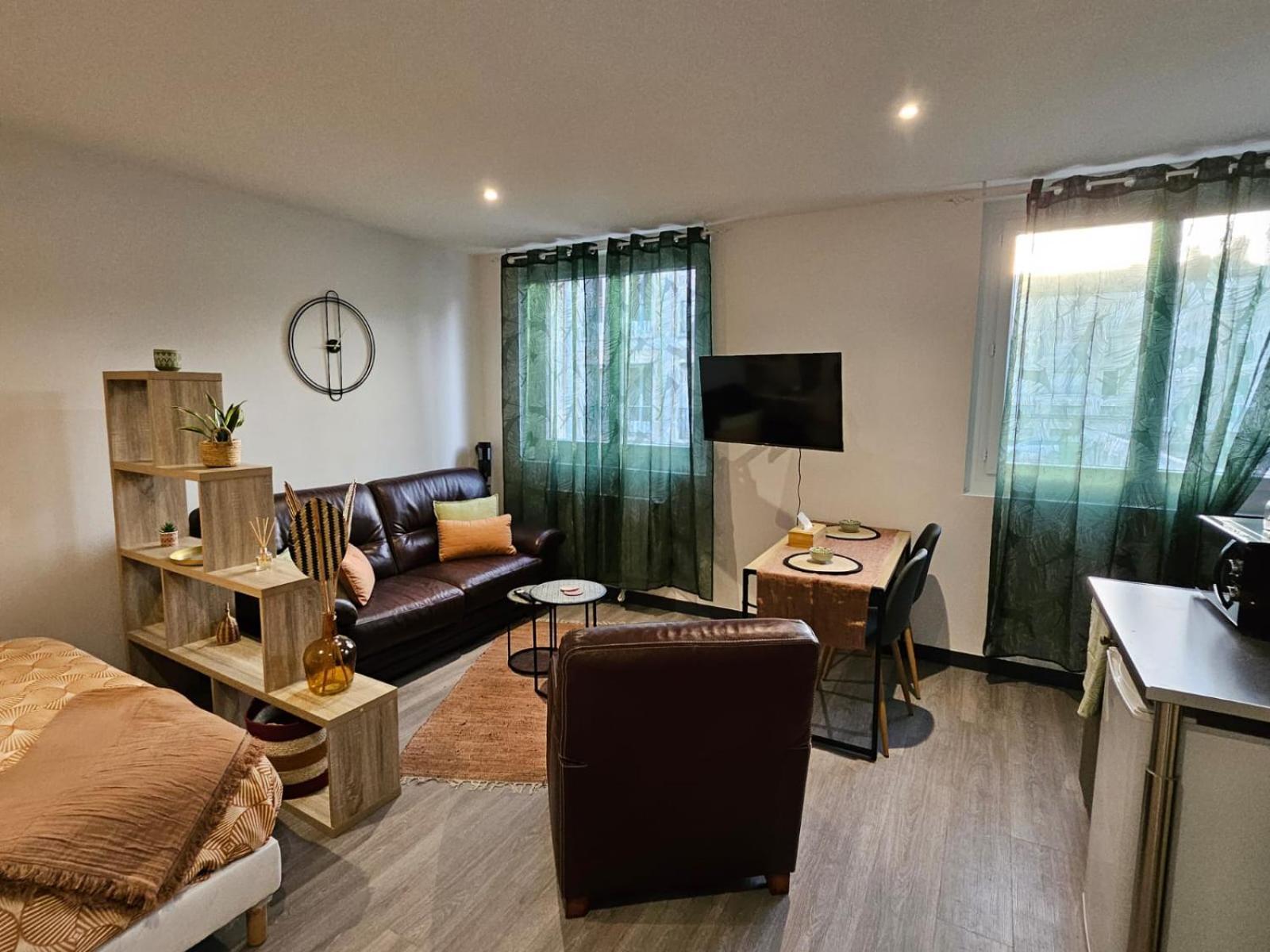 Nassau2 F1 Apartment Beauvais Ngoại thất bức ảnh